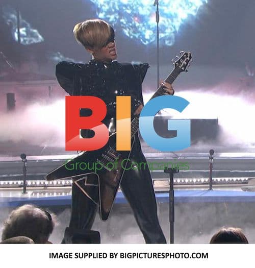 Rihanna on American Idol