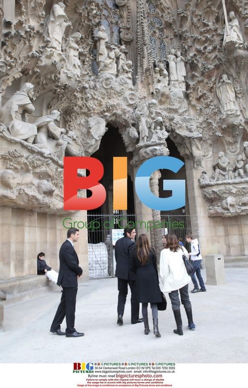 Benicio del Toro at La Sagrada Familia