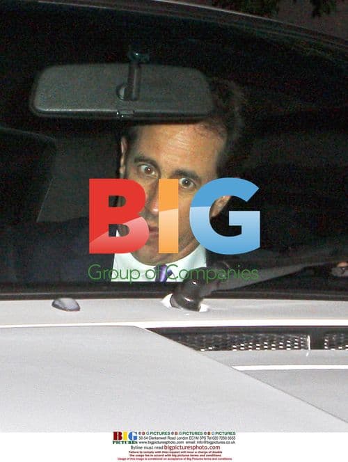 Jerry Seinfeld signs autographs after performance