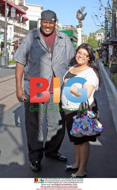 Quinton Aaron Poses with Fan in LA