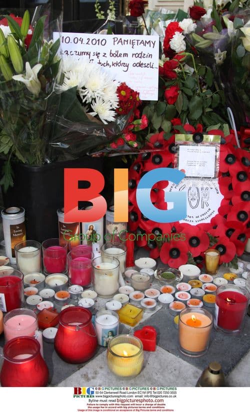 Polish citizens gather at embassy after plane crash