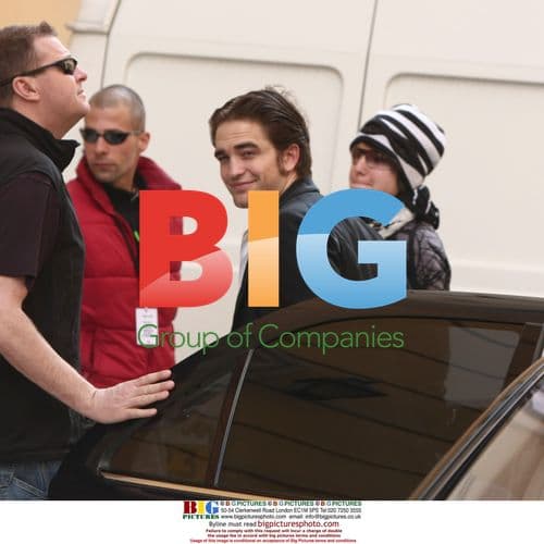 Robert Pattinson on 'Bel Ami' Film Set