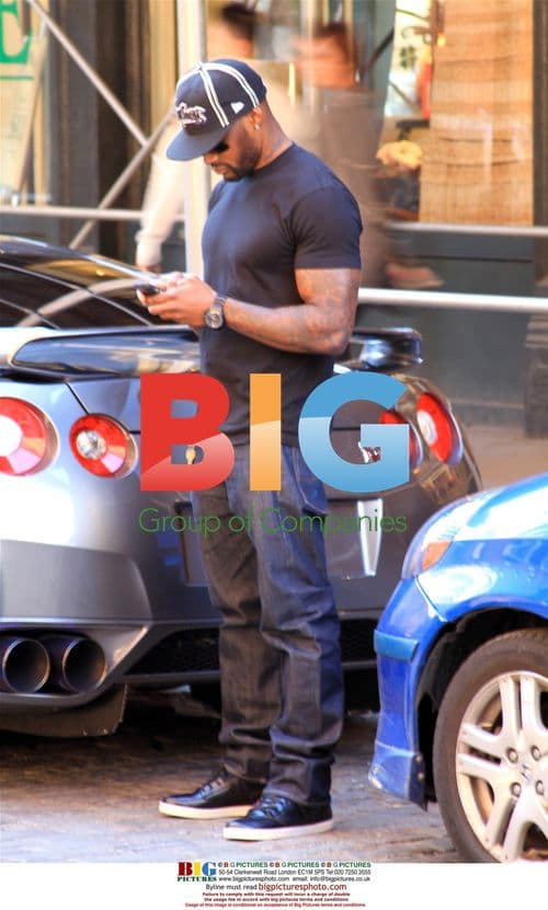 Tyson Beckford Shopping in Soho