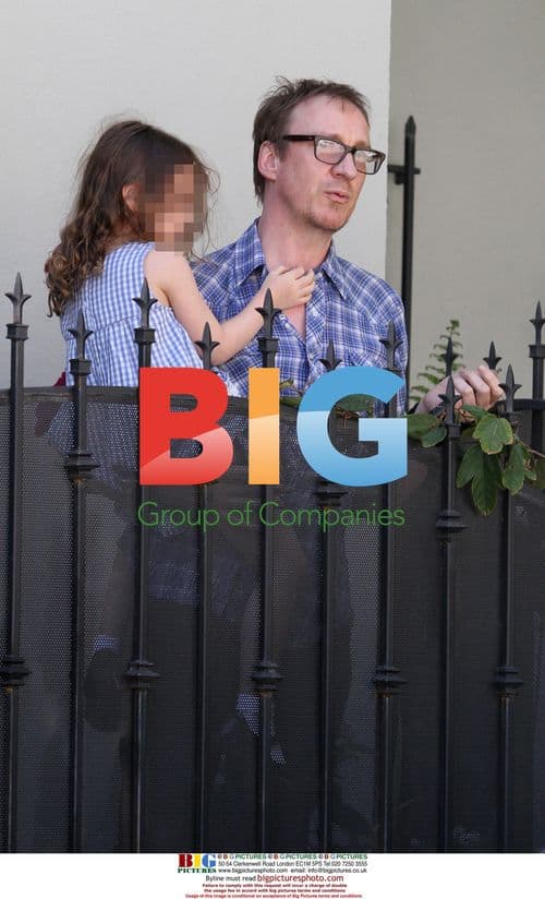 David Thewlis Defends Anna Friel