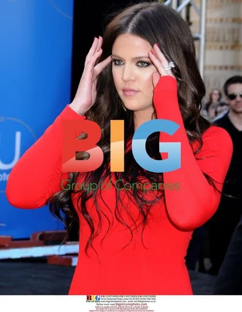 Khloe Kardashian supports 'Girls for a Change' charity