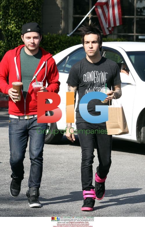 Pete Wentz visits Starbucks in LA