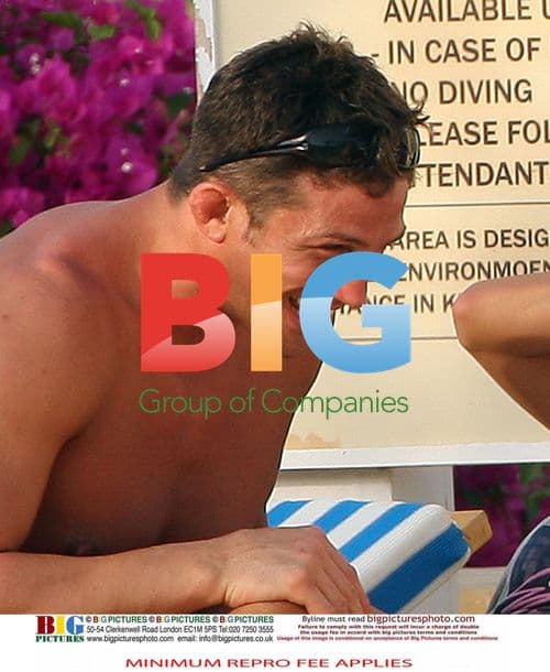 Katie Price and Alex Reid by the pool in Egypt