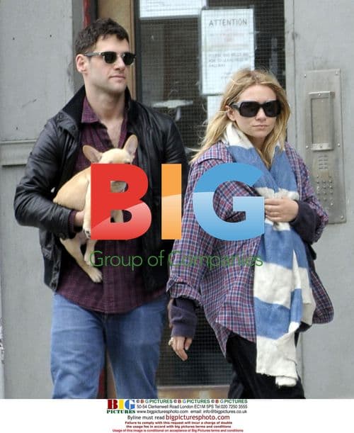 Ashley Olsen and Justin Bartha in NYC