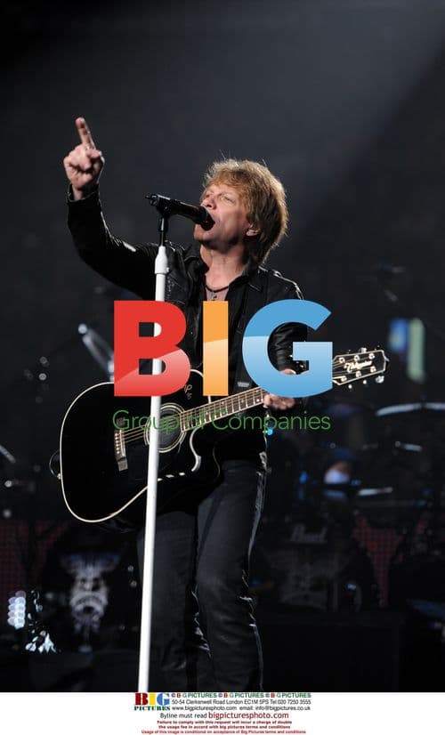 Jon Bon Jovi performs 'The Circle Tour' in Florida