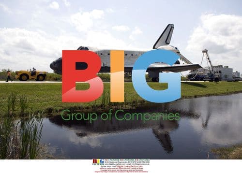 NASA's Space Shuttle Discovery Landing