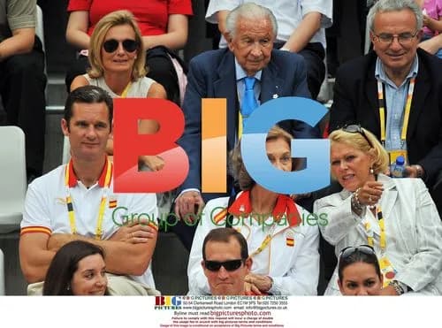 Juan Antonio Samaranch, former IOC president, dies at 89