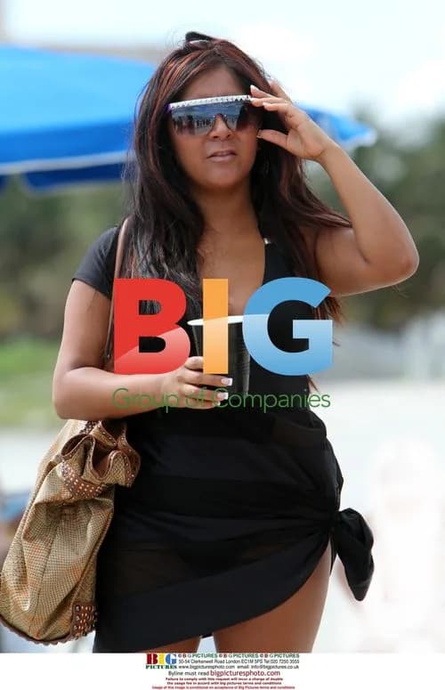 Jersey Shore Girls on Miami Beach