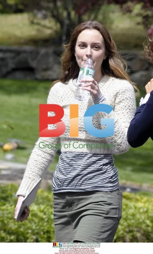 Leighton Meester on 'The Oranges' Set