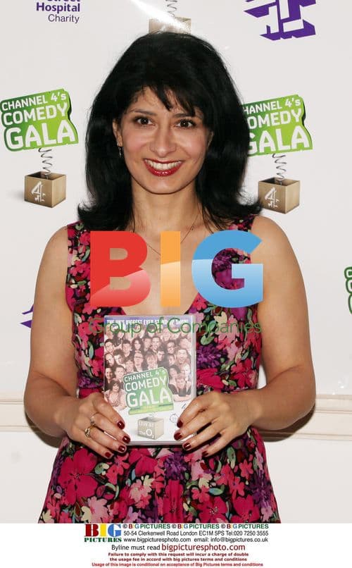 Comedians Present Donation Cheques