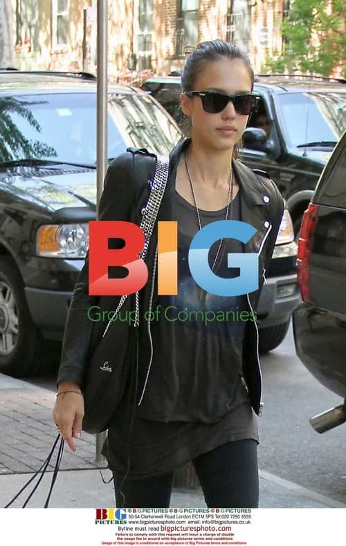 Jessica Alba in Tribeca, NYC