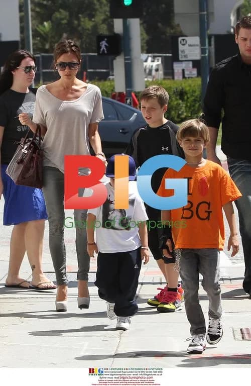 Beckham Family Outing at Pinkberry in LA