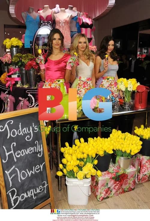 VS Heavenly Flowers Fragrance Launch