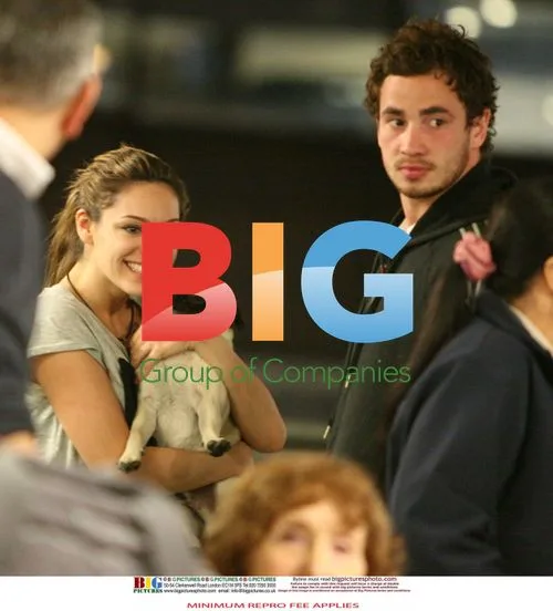 Kelly Brook Reunited With Boyfriend at Heathrow