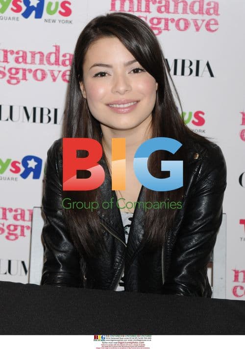 Miranda Cosgrove Promotes 'Sparks Fly' Album