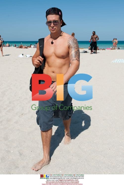 Pauly D and Vinnie Sunbathing on Miami Beach