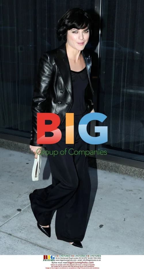 Selma Blair Leaving Hotel