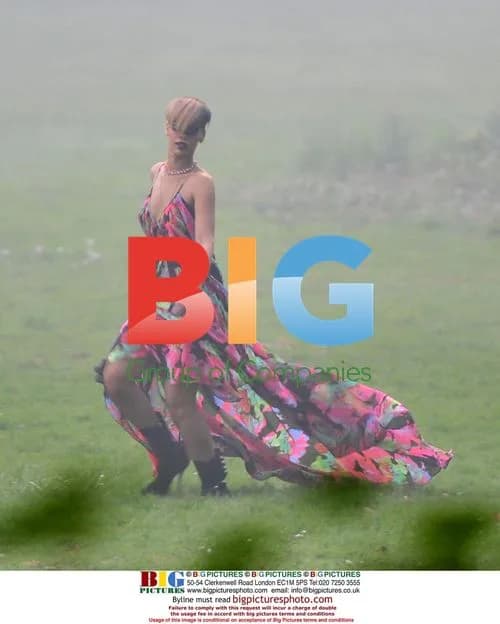 Rihanna Films Music Video in France