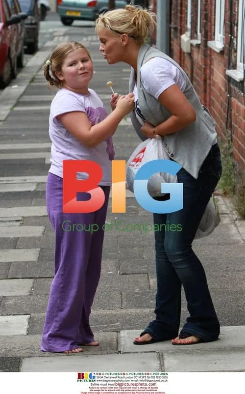 Kerry Katona Leaving Mum's House
