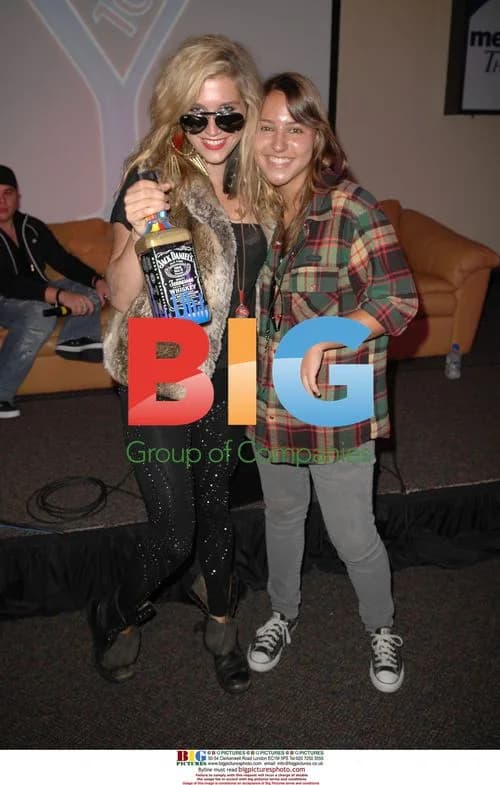 Kesha visits Y-100 Miami