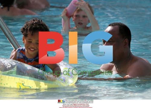 Conrad Murray and Family in Miami