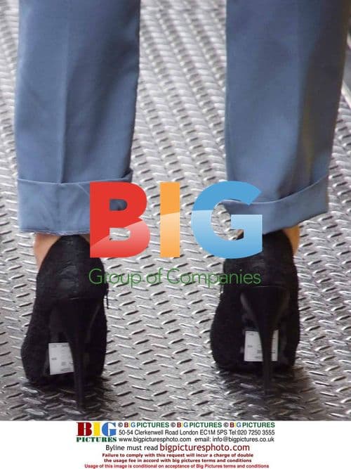 Fearne Cotton Arrives for Work