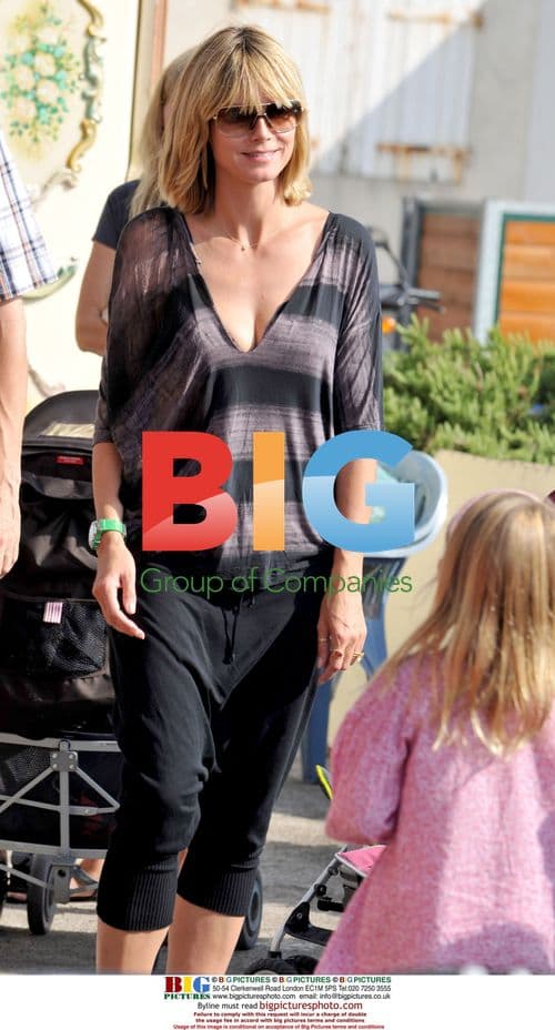 Heidi Klum and Seal at Theme Park