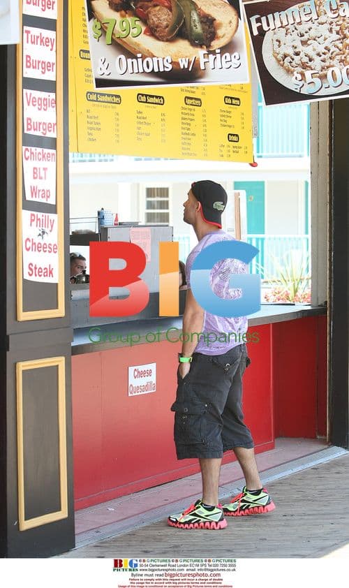 Mike 'The Situation' Sorrentino on Jersey Shore Set