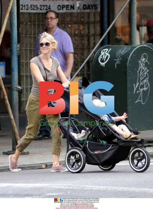 Naomi Watts and Liev Schreiber with kids in Soho