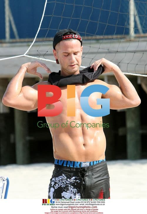 Mike Sorrentino Plays Volleyball