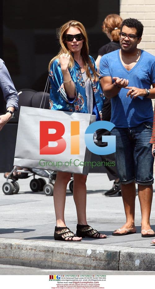 Cat Deeley Shopping in NYC