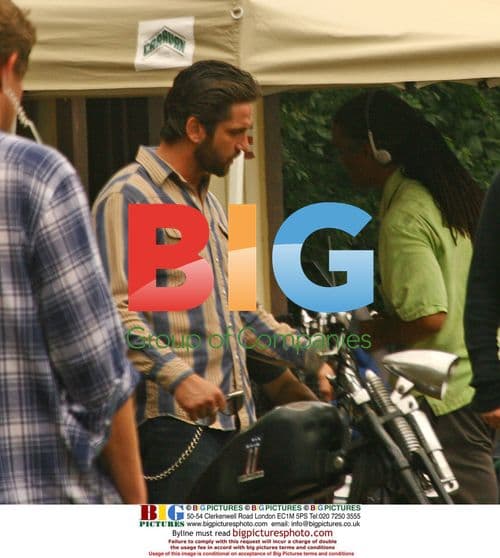 Gerard Butler on the Set of 'Machine Gun Preacher'