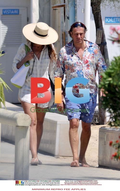 Jerry Hall with Mystery Boyfriend