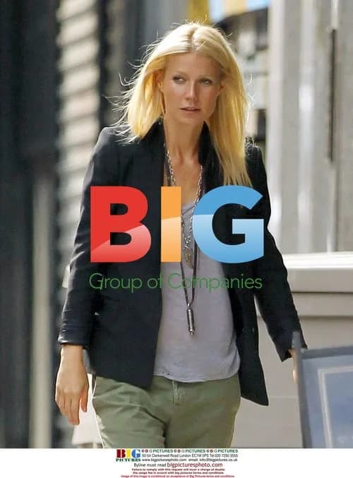 Gwyneth Paltrow On NYC Film Set