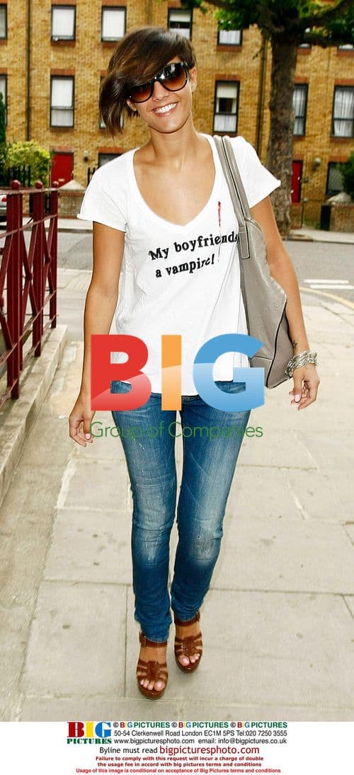 Frankie Sandford and Mollie King at Portobello Juice Bar