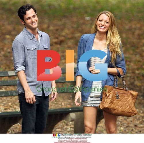 Blake Lively & Penn Badgley Film 'Gossip Girl' in NYC