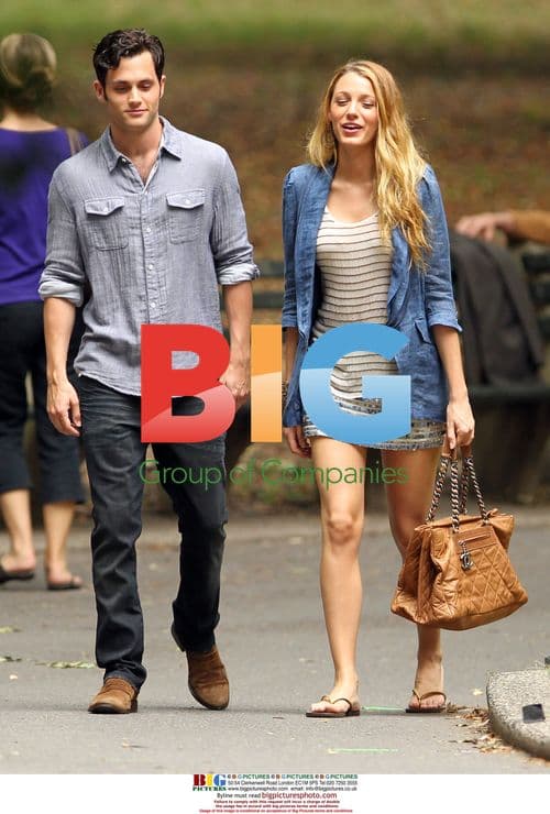 Blake Lively and Penn Badgely on Gossip Girl Set