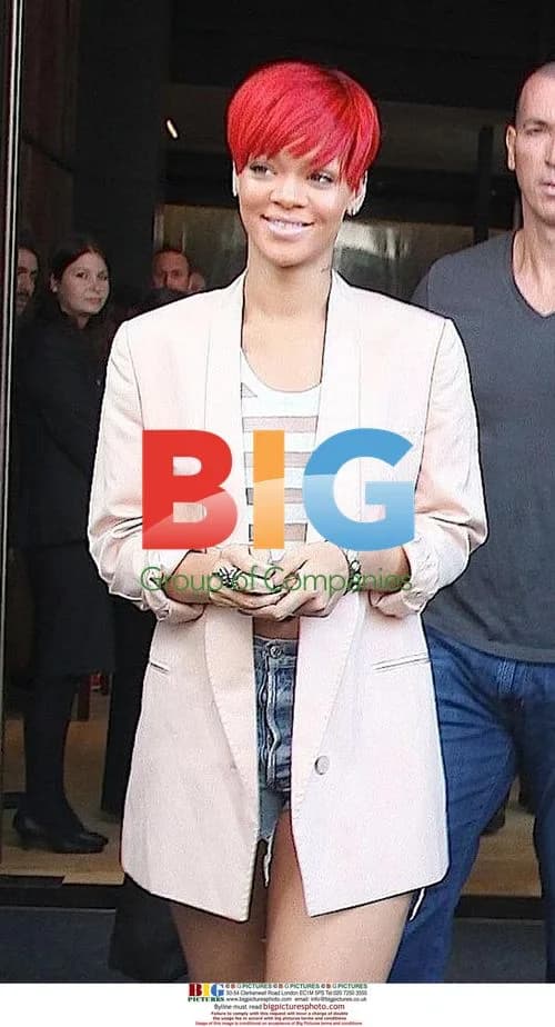 Rihanna Reveals New Tattoo
