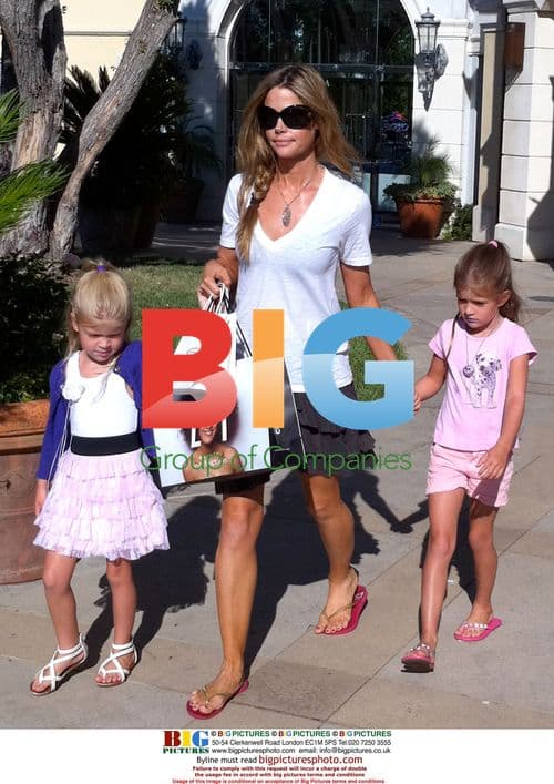 Denise Richards and Daughters Shopping