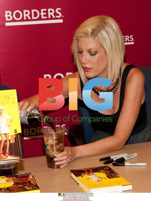 Tori Spelling Book Signing in Las Vegas