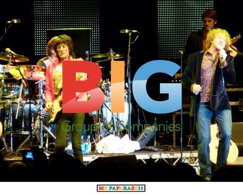 Ronnie Wood & Mick Hucknall of The Faces Perform at Vintage Festival