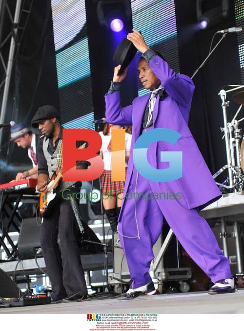 Kid Creole and the Coconuts at Vintage Festival