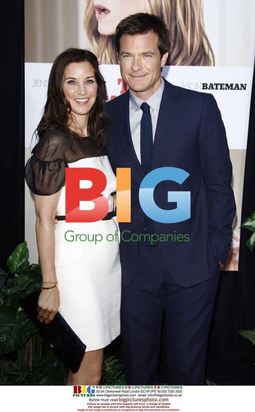 Jason Bateman and Amanda Anka at 'The Switch' Premiere