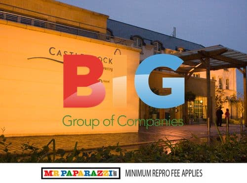 Boyzone Members Caught in Lift