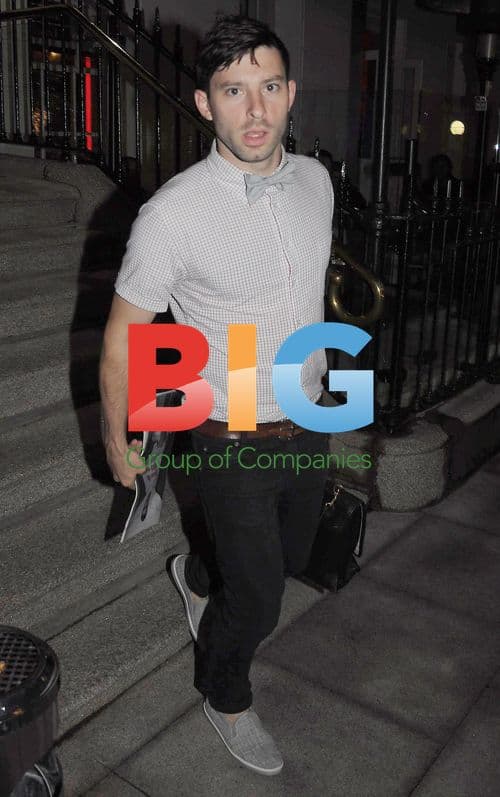 Razorlight Members Leaving Hotel