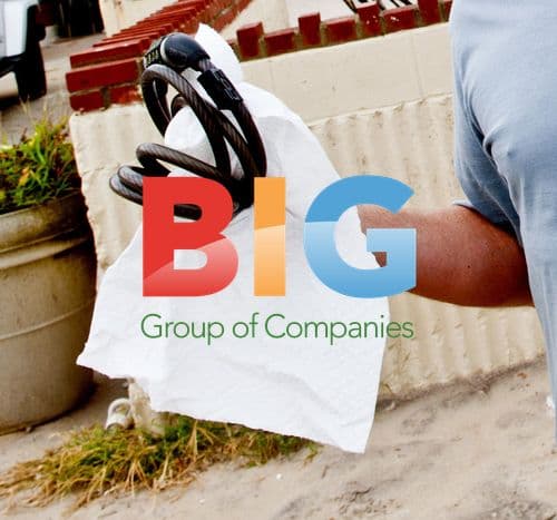 Steven Slater, JetBlue Flight Attendant, at Home